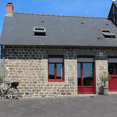 Gite La Loussaudrie Pontmain Exterior photo
